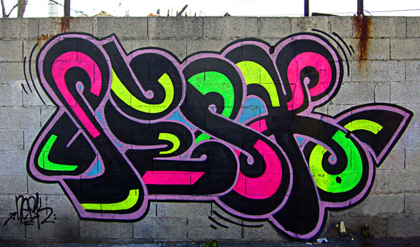 graffiti fluo Lyon