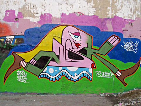 fresque graffiti perso